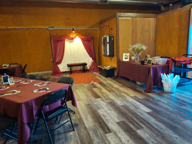 K's Korner Bar and Banquet by null