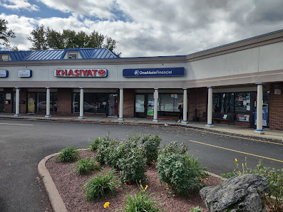Royal Plaza Shopping Center US-130, East Windsor, NJ 08520, United States