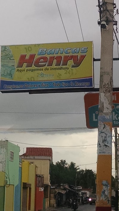 Photos of BANCA HENRY-CENTRAL
