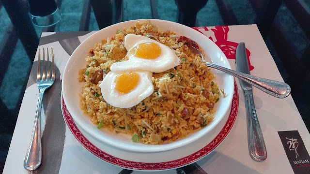 Madam Tusan - Salaverry