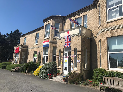 Heanton Nursing Home - Your Trusted nursing home