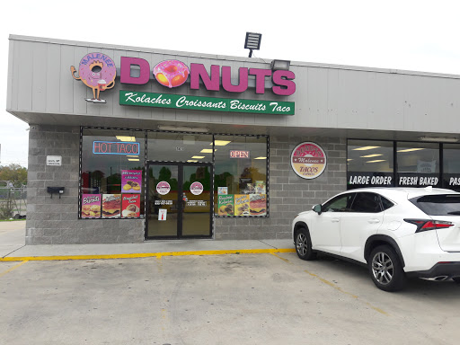 Malenee Donuts and Taco Express Logo