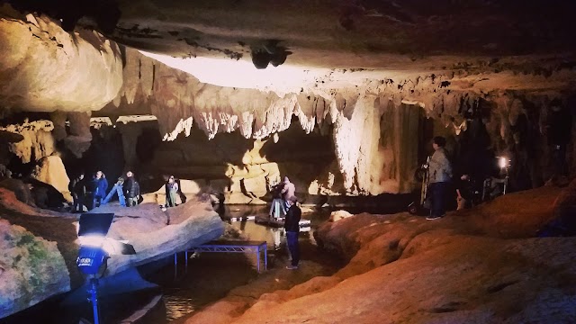 Waipu Caves