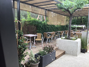 Photo n°1 de Sur Le Pouce à La Tour-d'Aigues (Restaurant)