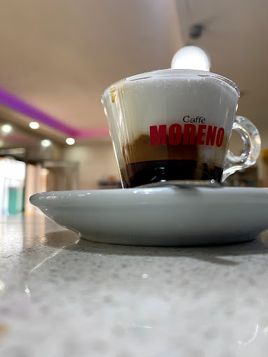 Shark's Cafè - Visual