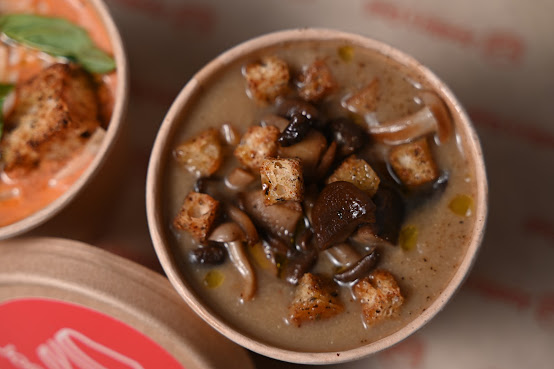 Joella's Deli Food Cart by null