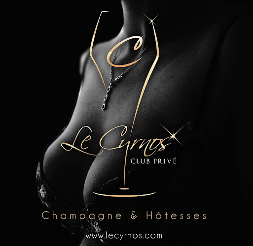 Comentarii opinii despre Le Cyrnos - Club privé lounge