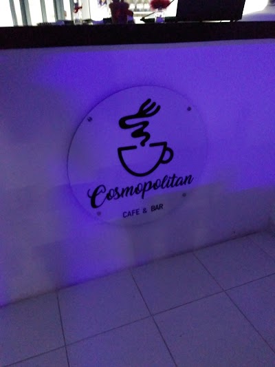 Photos of Cosmopolitan Caf&eacute; y Bar