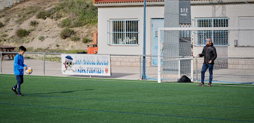 Campo de Fútbol Municipal “SAN MIGUEL” de Fuentes de Ebro. Gallery - Spain