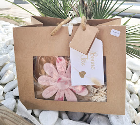 Photo n°2 de Atelier de fabrication de bougies - Les senteurs de Ninie à Listrac-Médoc (Magasin de bougies)