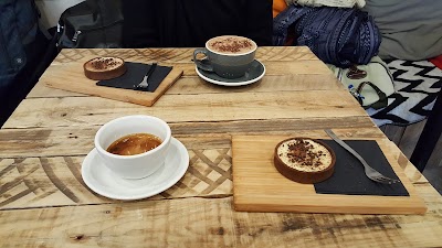Photos of Theobromine chocolatier
