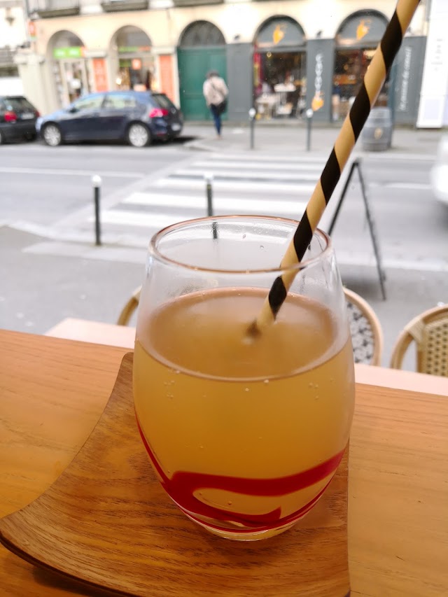 Lila Coffee Shop