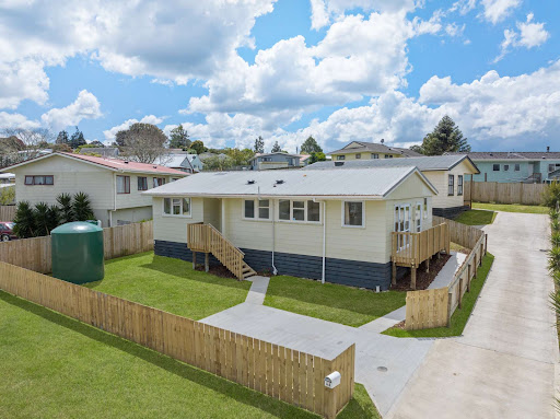 John Hewitt Arizto Real Estate