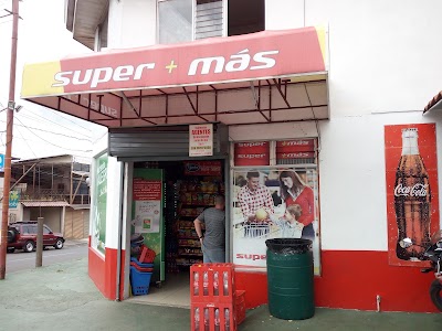 Photos of Super + M&aacute;s