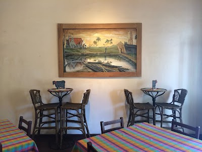 Photos of Icebear Century Caf&eacute;