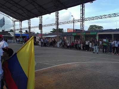 Photos of Polideportivo Villauni&oacute;n