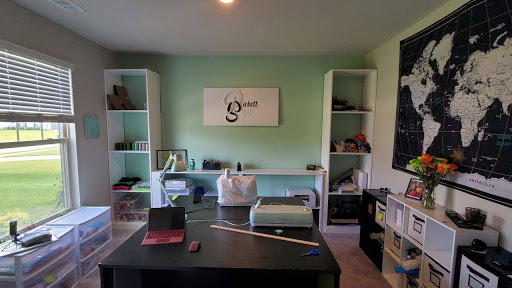 Pickett Signs Embroidery & Things LLC