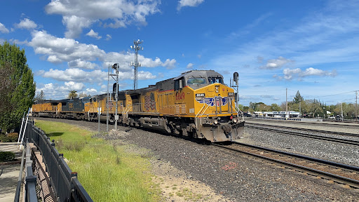 Roseville Train Watching Platform - United States