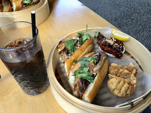 On a Roll Eatery - Thumbnail