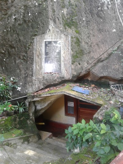 Photos of Sri Dharmapala Aranya Senasanaya