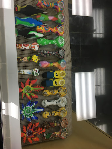 OG Smoke Shop Manalapan - Thumbnail