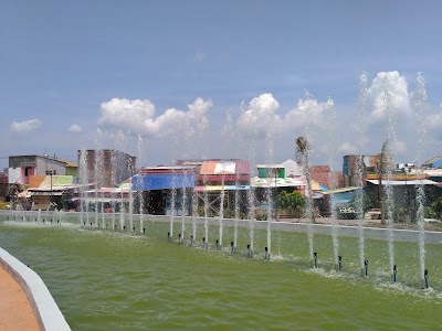 Photos of Surabaya Fountain Park