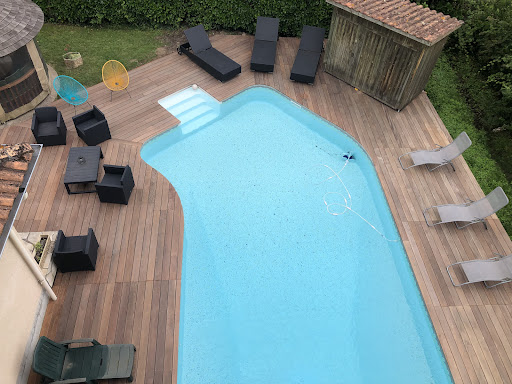 Photo de DSC Entreprise de Charpente Couverture Terrasse Bois Ramonage à Libourne (33500)