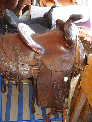 Gretchen's Saddlery llc - Thumbnail
