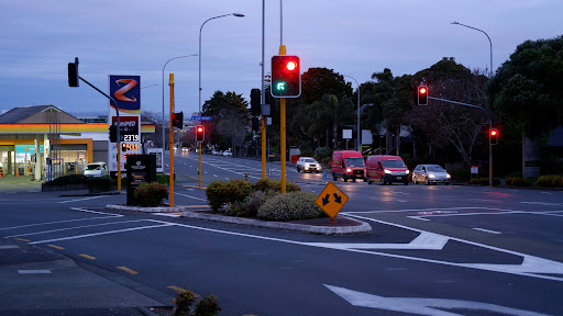 Z - Triangle - Service Station - Thumbnail