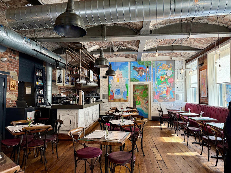 Ricci’s Place — photo