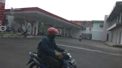 Gas Station