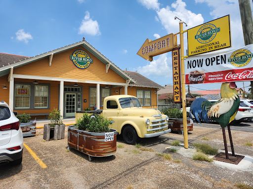 Boudreaux's River Road Restaurant - Thumbnail