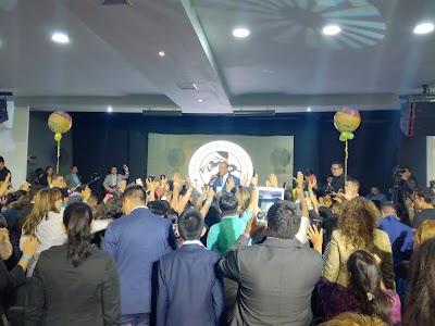 Photos of Ministerio Internacional Dios es Bueno