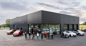 Photo n°21 de Garage Renault à Châteaubourg (Vendeur de voitures d'occasion)