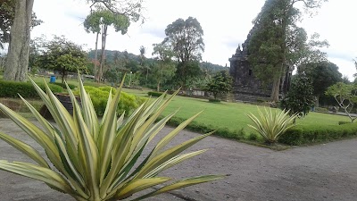 Photos of Candi Sojiwan
