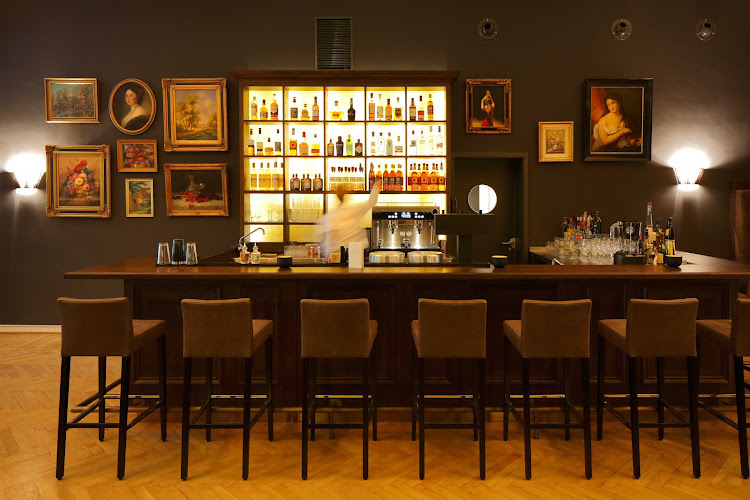 Soll & Haben - die Bar im Kieler Kaufmann photo