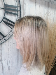 Photo n°16 de Effil'Color à Richardménil (Salon de coiffure)