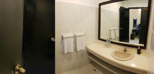 Sarinande Hotel