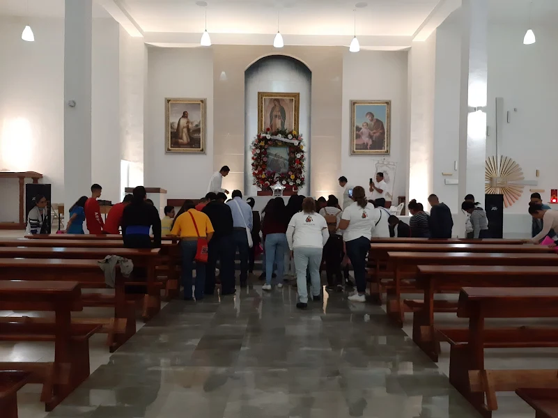 Templo Ntra Sra de Guadalupe. Ermita. photo