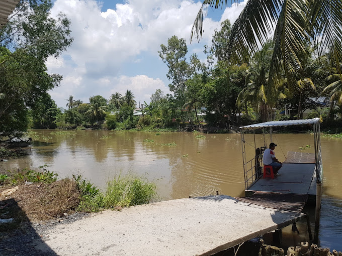 Bến Đò Vàm Kinh Mới