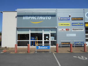 Photo n°24 de Eurotyre - Garage Impactauto à Chaintré (Magasin de pneumatiques d'occasion)