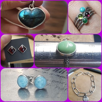 Moonumental Jewelry Emporium & Makerspace