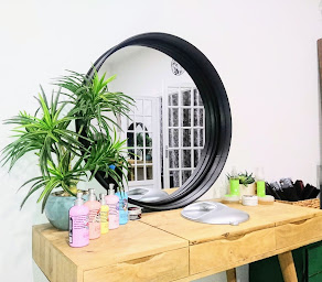 Photo n°9 de L'atelier Coif' Naturel à Paris (Salon de coiffure)