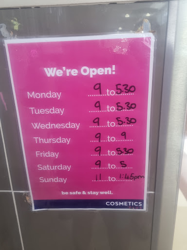 Cosmetics Plus - Visual