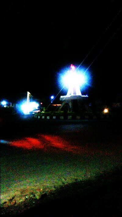 Photos of Tugu Telur Pecah