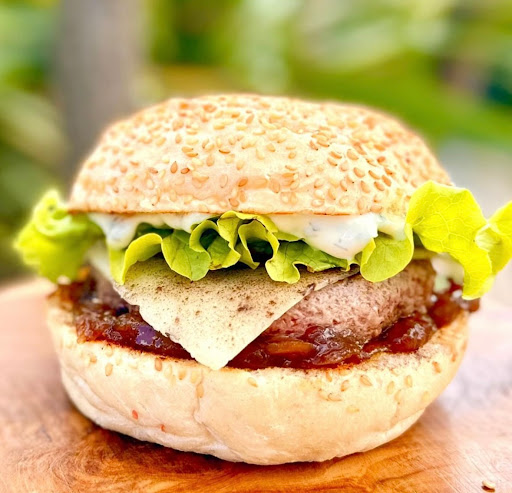 Photo 3 - T burger