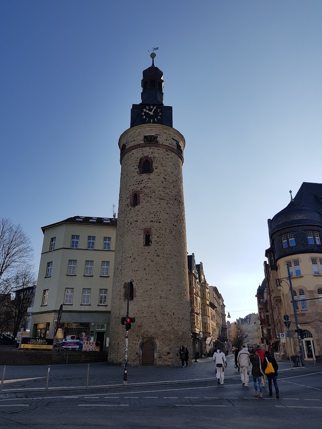 Halle