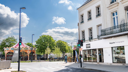 You And Eye Photo Laval