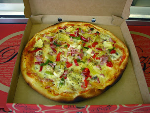 Photo n°1 de La Cabane à Pizza à Agneaux à Agneaux (Pizzeria)