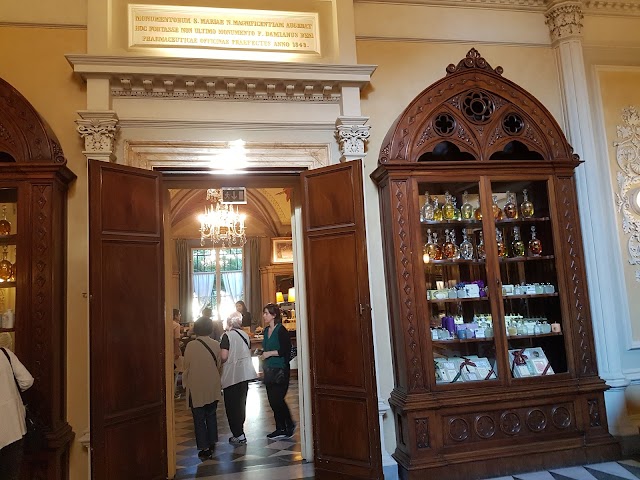 Officina Profumo-Farmaceutica di Santa Maria Novella